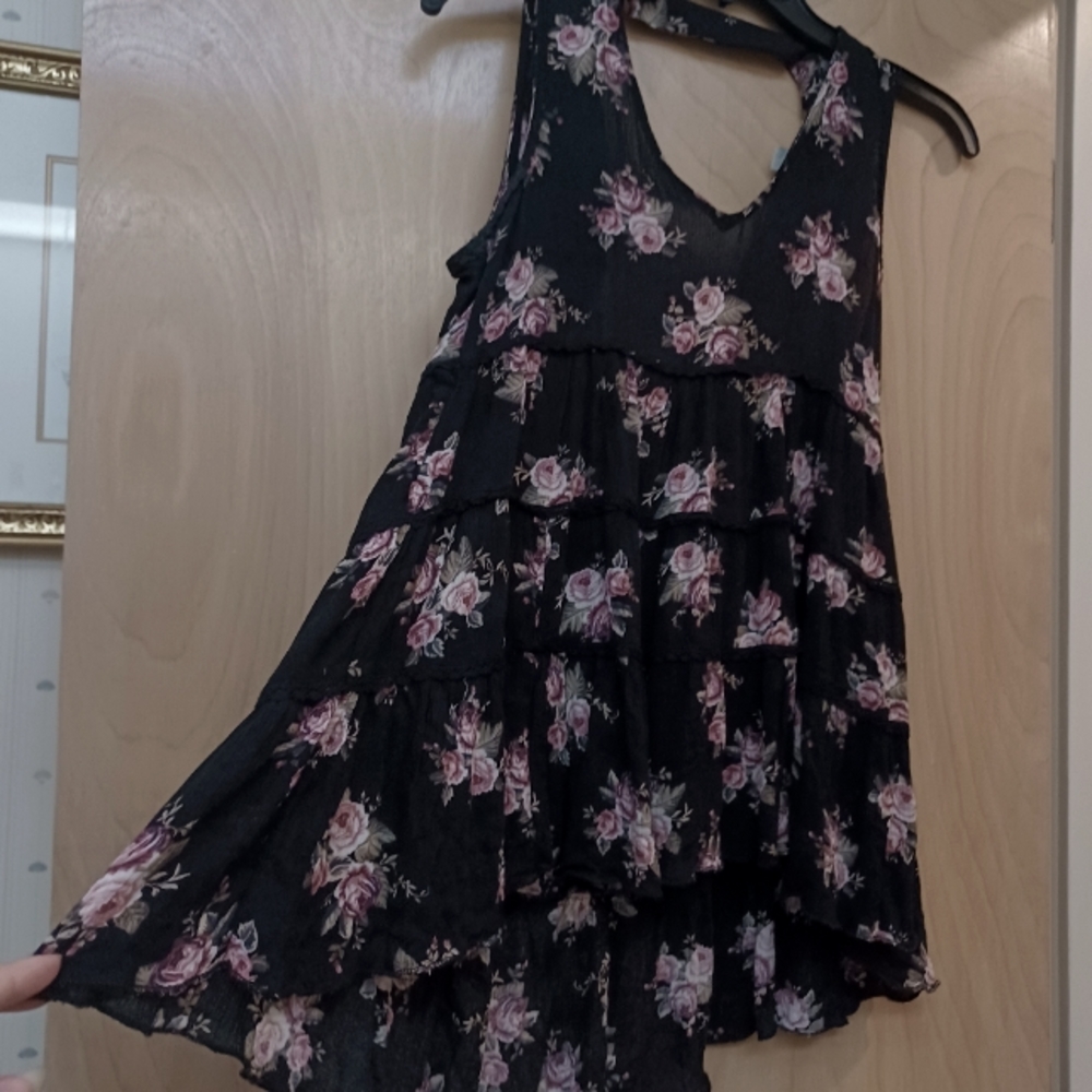 Black Floral Peplum Keyhole Boho Tank Top M American Eagle Outfitters